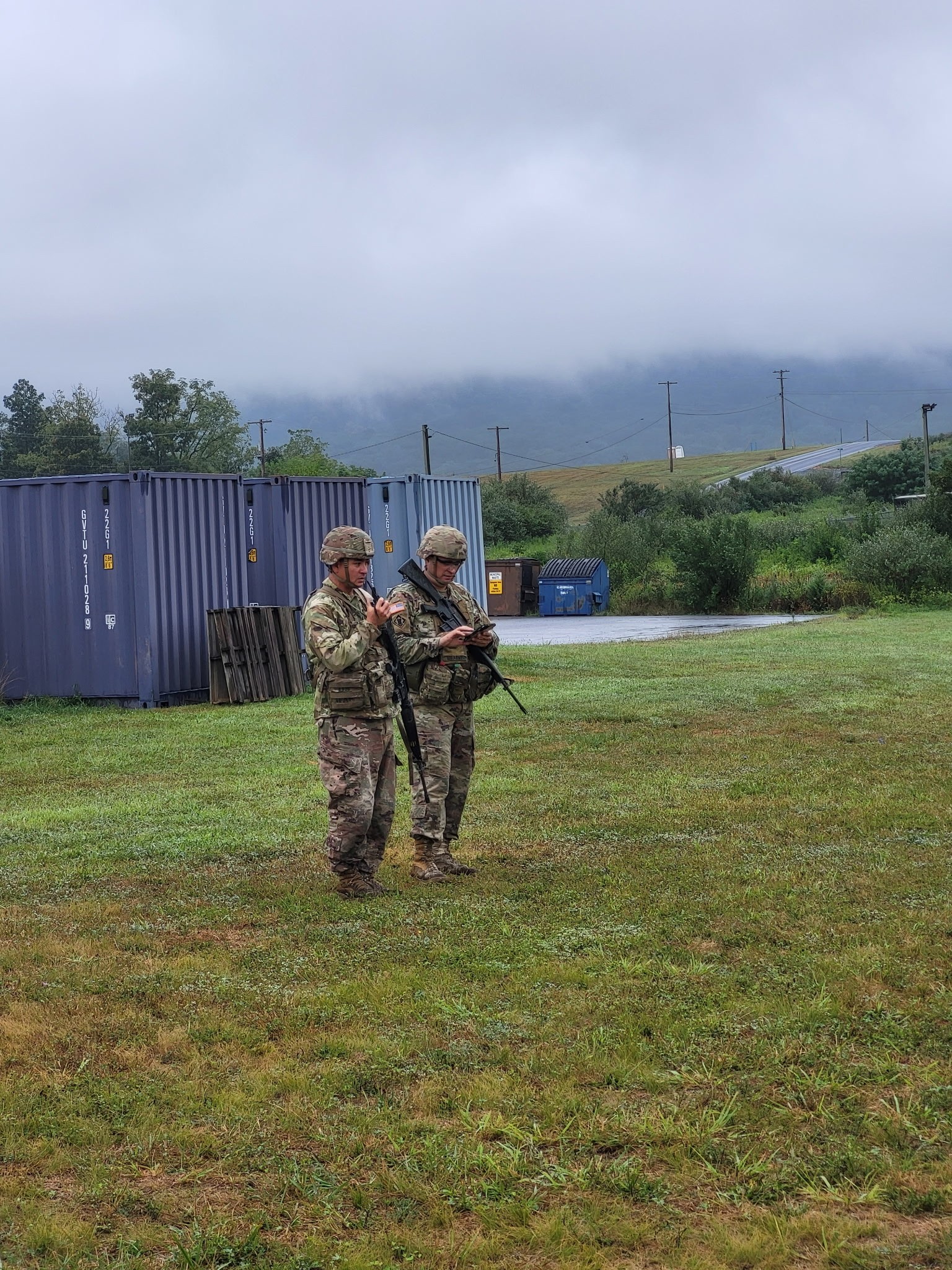 Soldiers in Class C uniforms