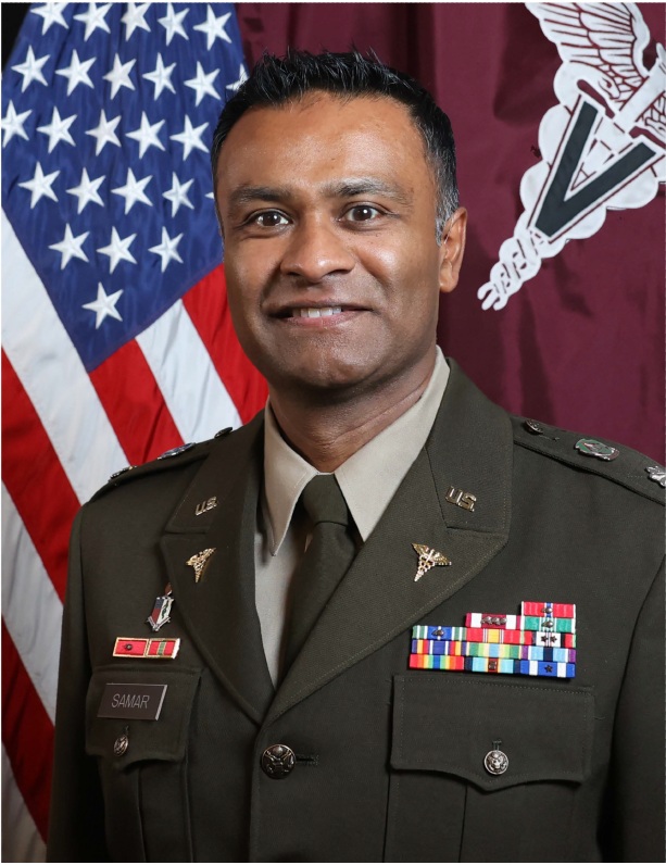 Photo of soldier in Class A uniform